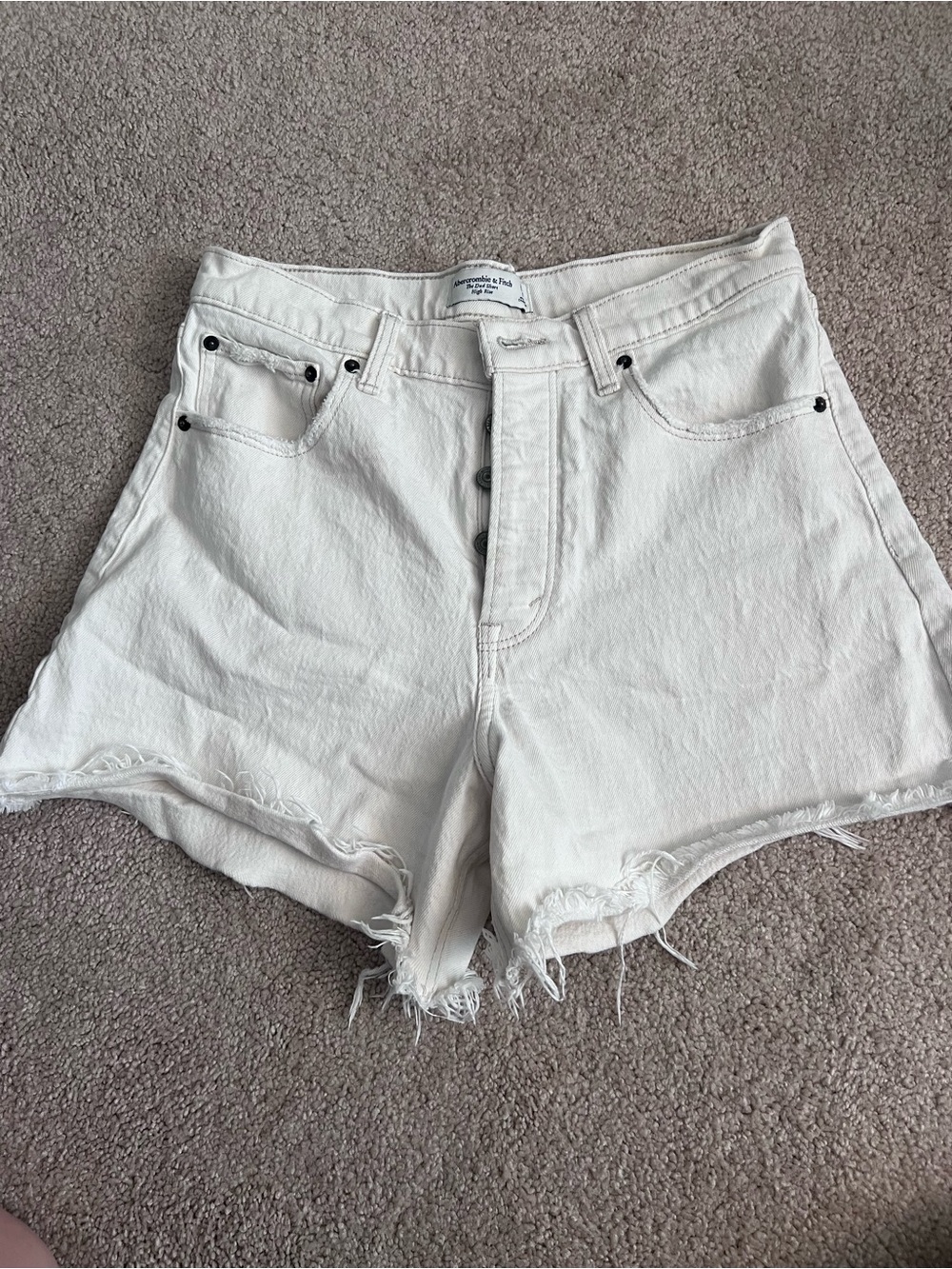 Abercrombie & Fitch Cream The Dad Short High Rise